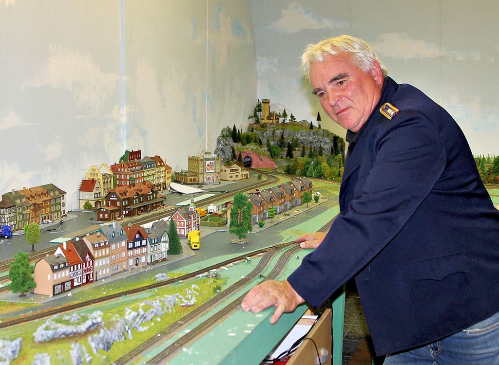 Der Vorsitzende des Modelleisenbahner-Clubs Klaus Werner hatte die Idee und ist der Organisator der Hobbyausstellung.