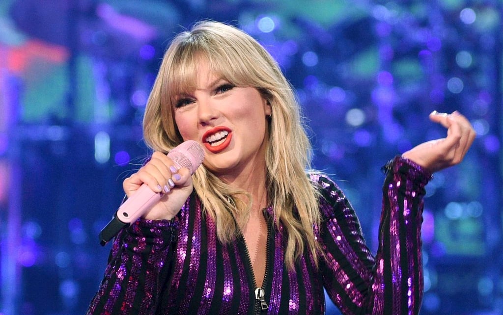 Was für eine Überraschung: Country-Pop-Sängerin Taylor Swift hat unangekündigt in London performt.