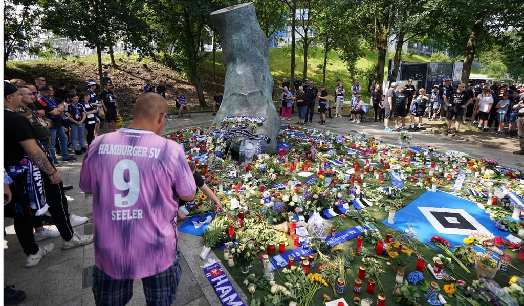 Gedenken an „Uns Uwe“: Vor dem HSV-Heimspiel gegen Hansa Rostock steht alles im Zeichen von Uwe Seeler.