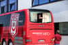 Heckscheibe kaputt: Der HFC-Mannschaftsbus kam in Zwickau zu Schaden.