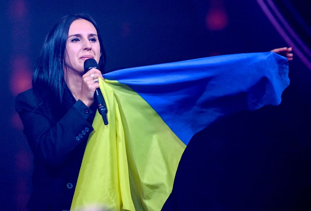 Die frühere ESC-Siegerin Jamala aus der Ukraine hat sich schon vor Wochen für eine Austragung des Wettbewerbs in Großbritannien ausgesprochen.