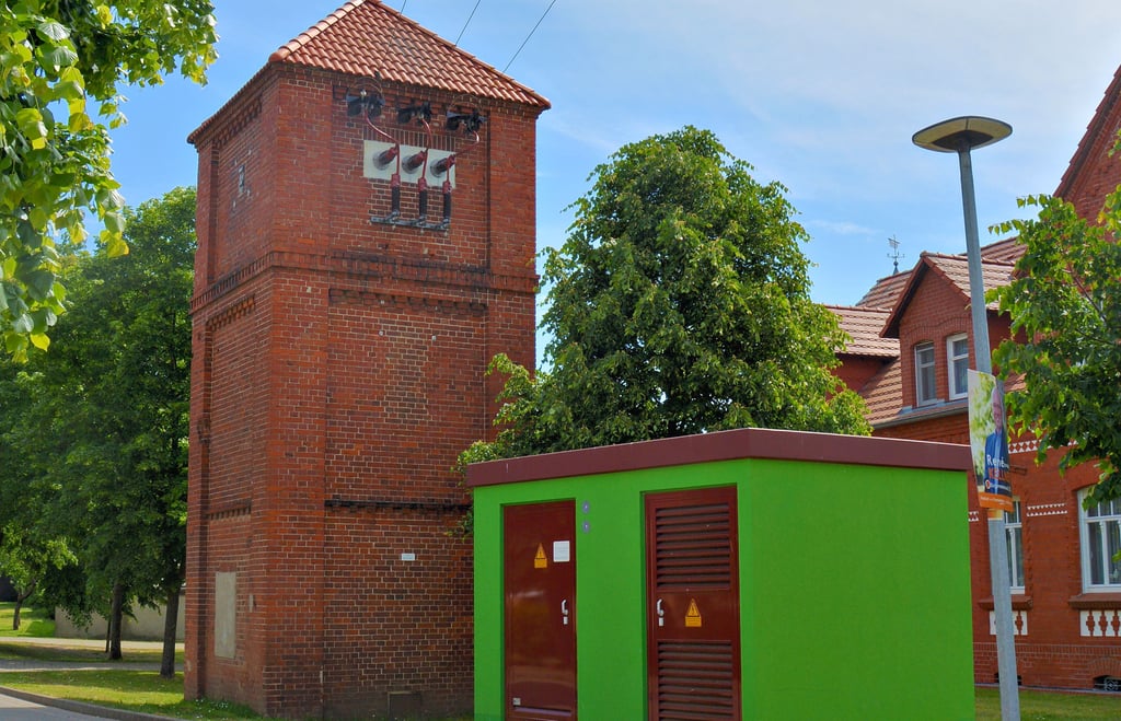 Der alte Trafoturm in der Langen Mühlenstraße in Ihleburg soll verkauft werden.