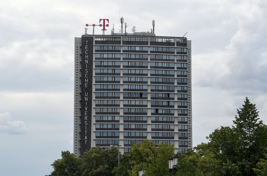Das Hochhaus (Telefunkenhaus) der Technischen Universität (TU) Berlin.