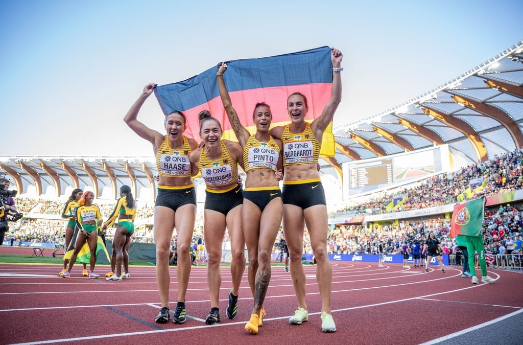 Holte eine der zwei deutschen Medaillen: Die deutsche Damen-Staffel.