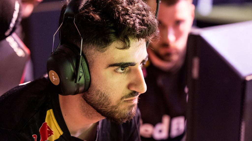 Umut Gültekin hat bereits die FIFA-WM an der Konsole gewonnen.