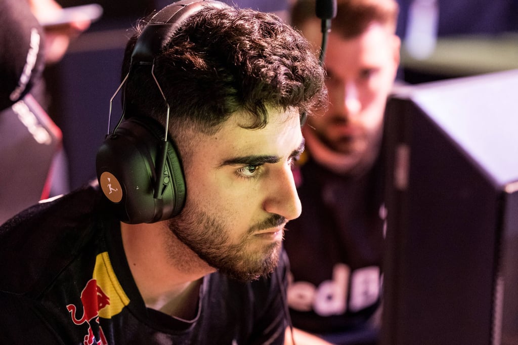 Umut Gültekin hat bereits die FIFA-WM an der Konsole gewonnen.