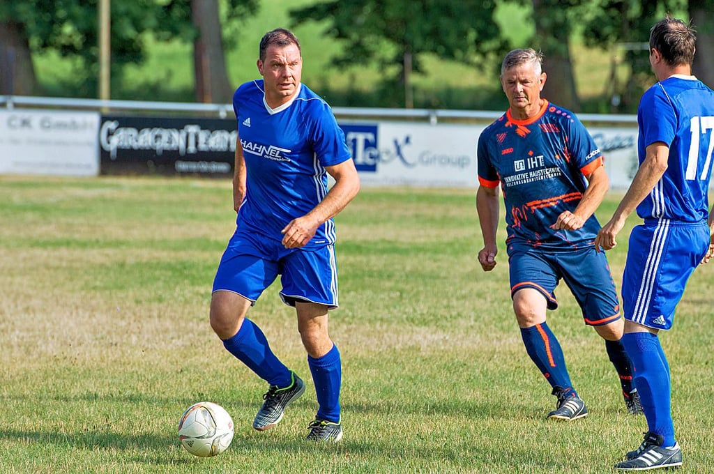 Tino Unger (l.) war für das „Finne“-Team aus Lossa am Start.