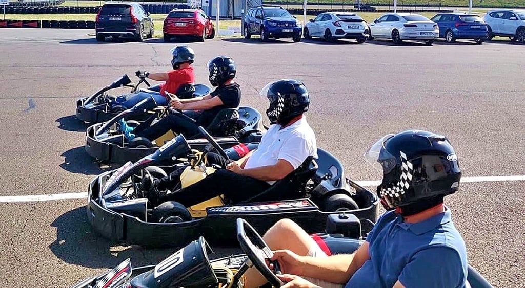 Auf der Kartbahn in Oschersleben