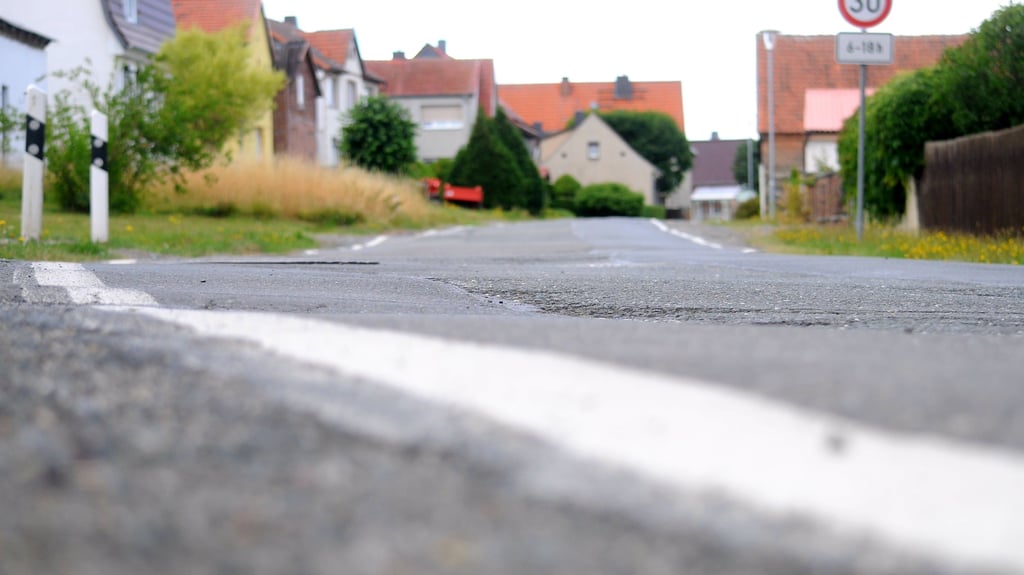 Die Kreisstraße von Straßberg nach Siptenfelde soll für 1,2 Millionen Euro erneuert werden.