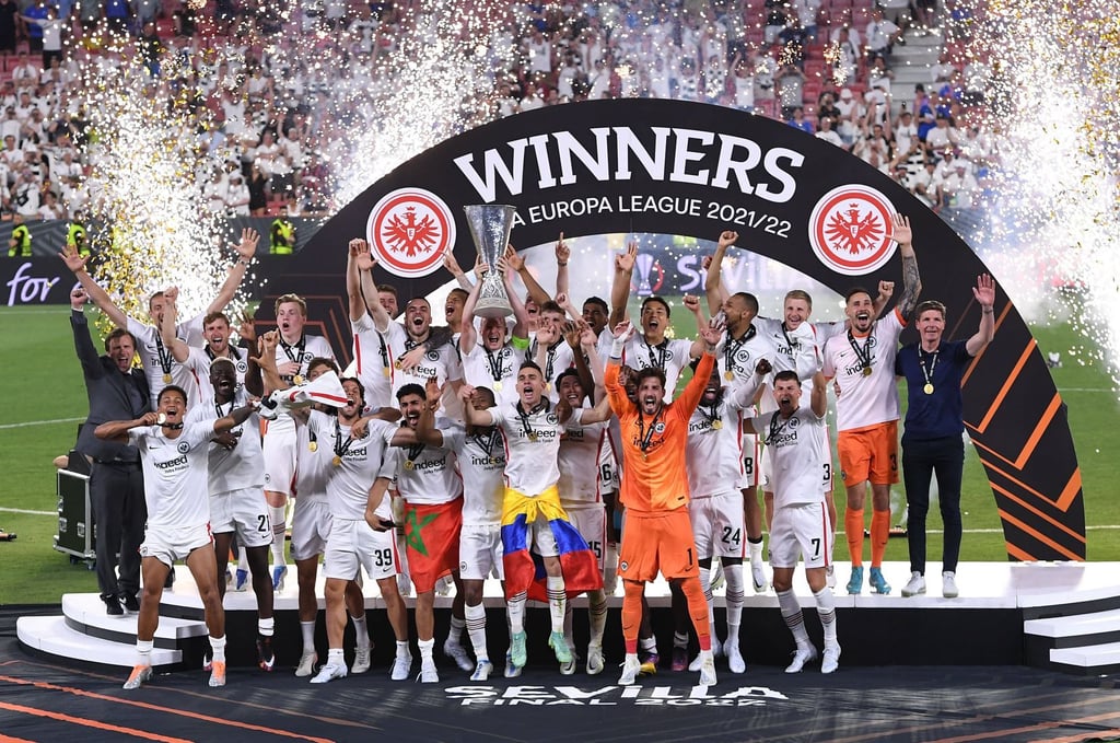 Die Spieler von Eintracht Frankfurt nach ihrem Euopa-League-Sieg.