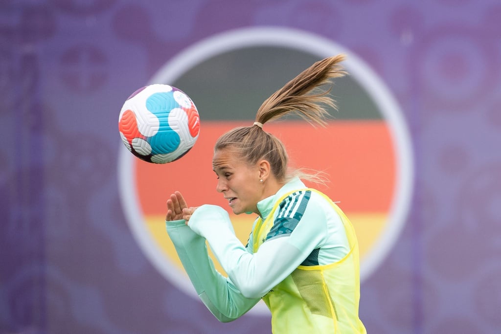 Hat es nicht rechtzeitig geschafft sich freizutesten und fehlt den DFB-Frauen im EM-Finale: Klara Bühl.