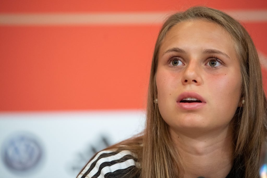 Klara Bühl konnte sich nach ihrer Corona-Infektion freitesten und darf das Finale vor Ort verfolgen.