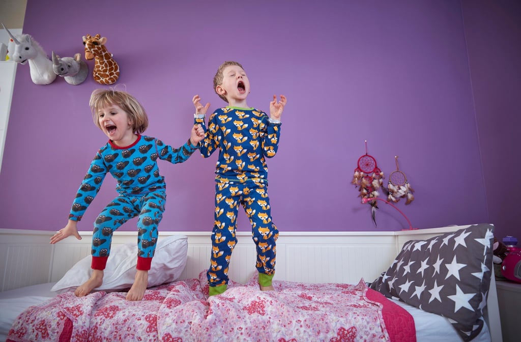 Alarm im Kinderzimmer: Jungen sind oft die impulsiveren Kinder. Aber auch Mädchen können sich kämpferisch zeigen, wenn sie gleichgeschlechtliche Vorbilder haben.