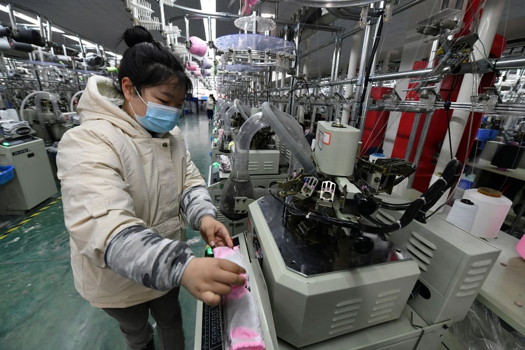 Die wirtschaftliche Erholung Chinas leidet unter den strikten Corona-Maßnahmen.