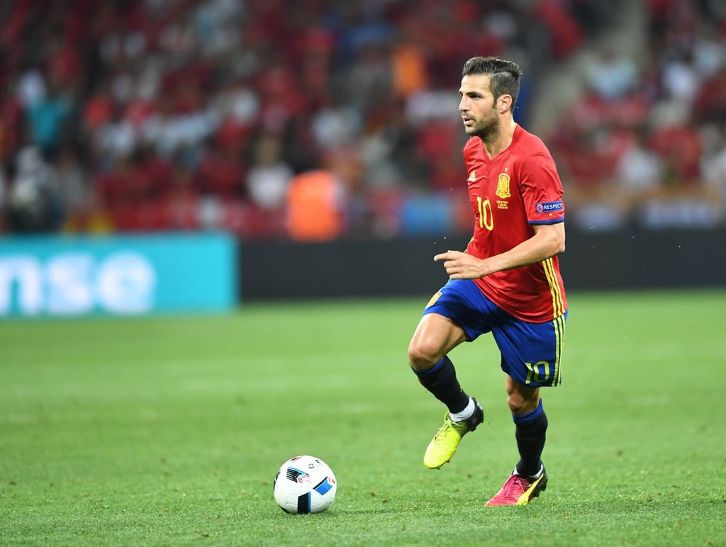 Der ehemalige spanische Nationalspieler Cesc Fàbregas spielt künftig für Como in Italien.