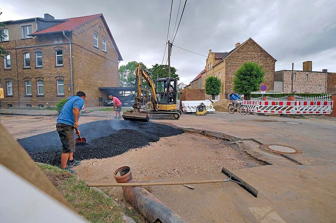 Baustelle Im Kreuzungsbereich: Vollsperrung Auf K2057 In Zscherndorf ...