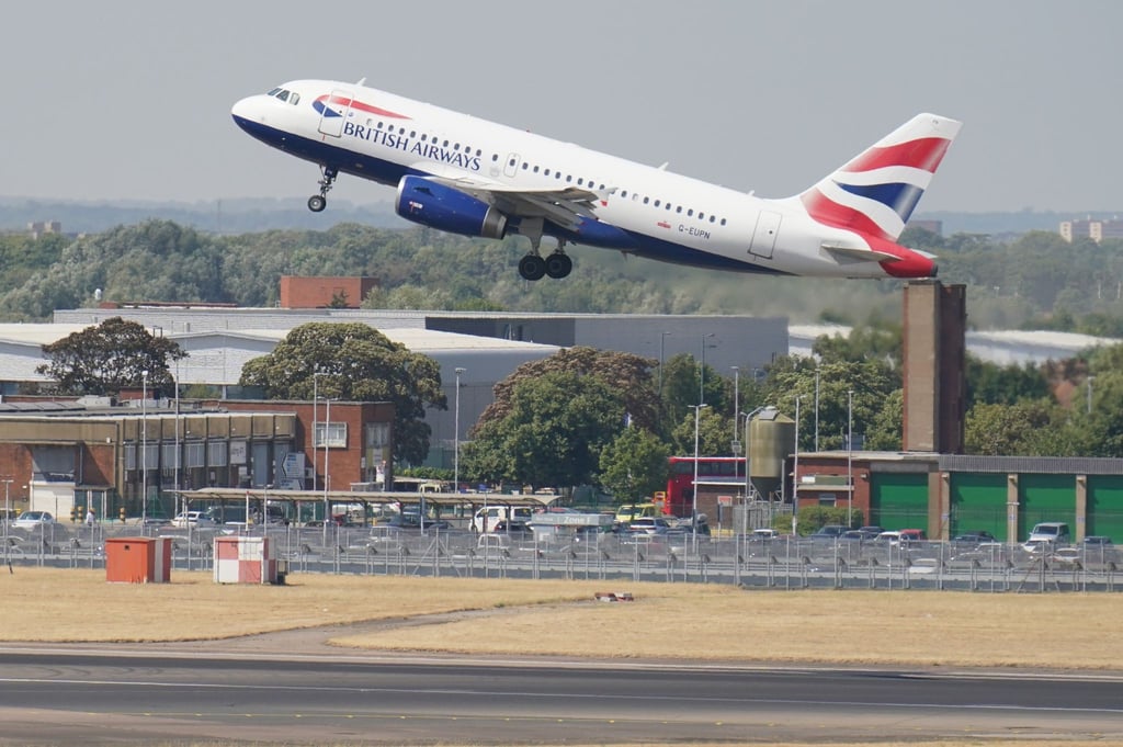 British Airways verkauft vorerst keine Tickets für Kurzstreckenflüge am Flughafen London-Heathrow mehr.