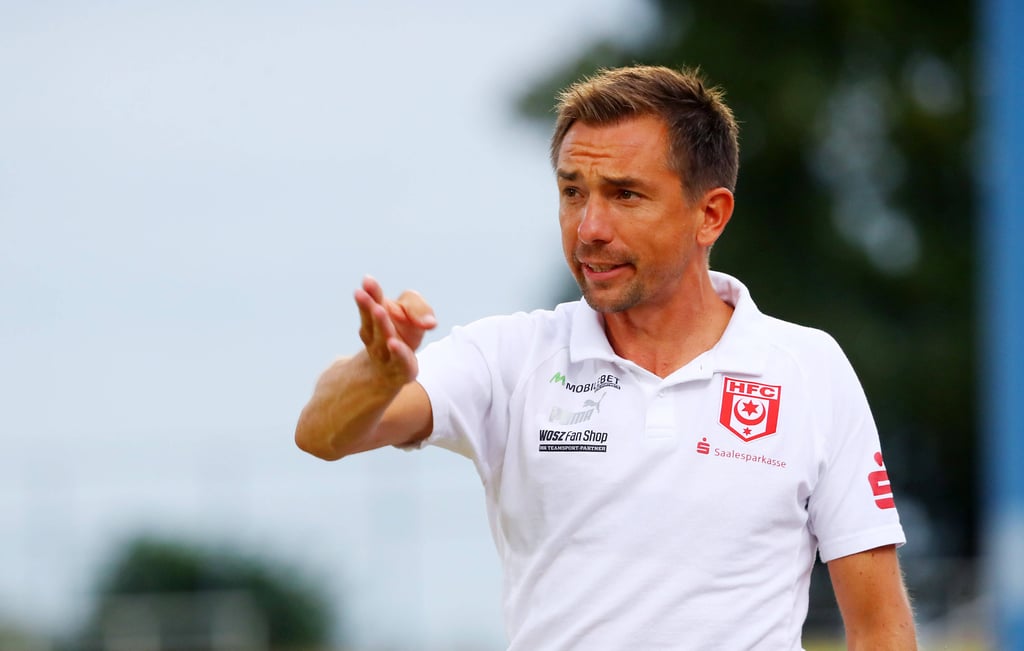 Andre Meyer hofft im ersten Saison-Heimspiel auf die eigenen Fans und eine mutige Mannschaft.