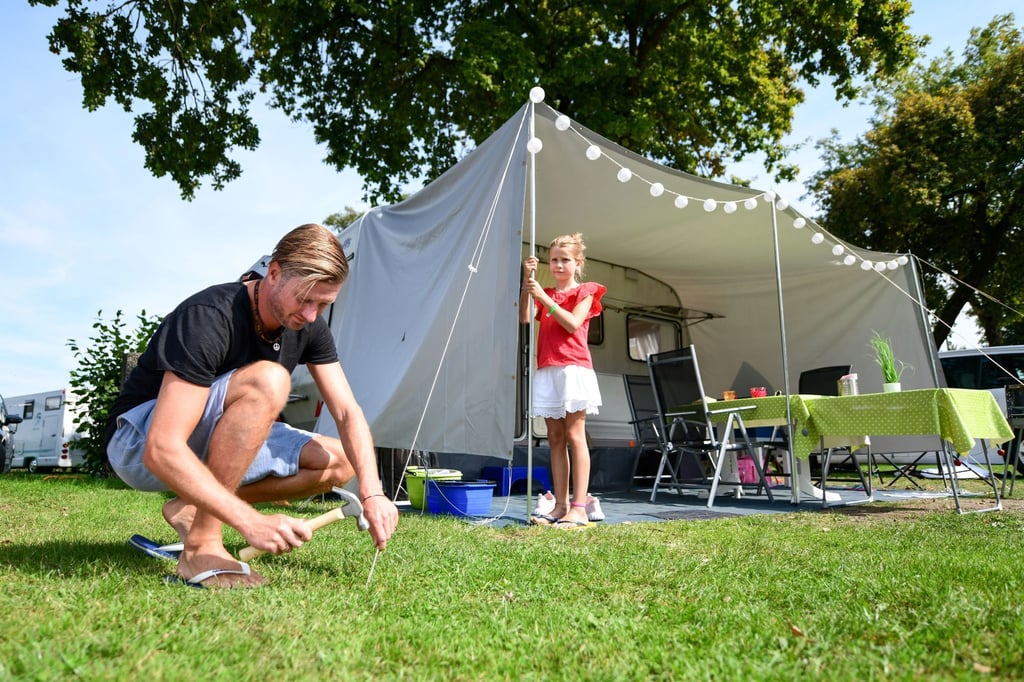 Wer nachhaltig verreisen möchte, ist auf dem Campingplatz ganz richtig. Urlauber können hier ihre Bleibe sogar danach auswählen, wie umweltfreundlich der Platz ist.
