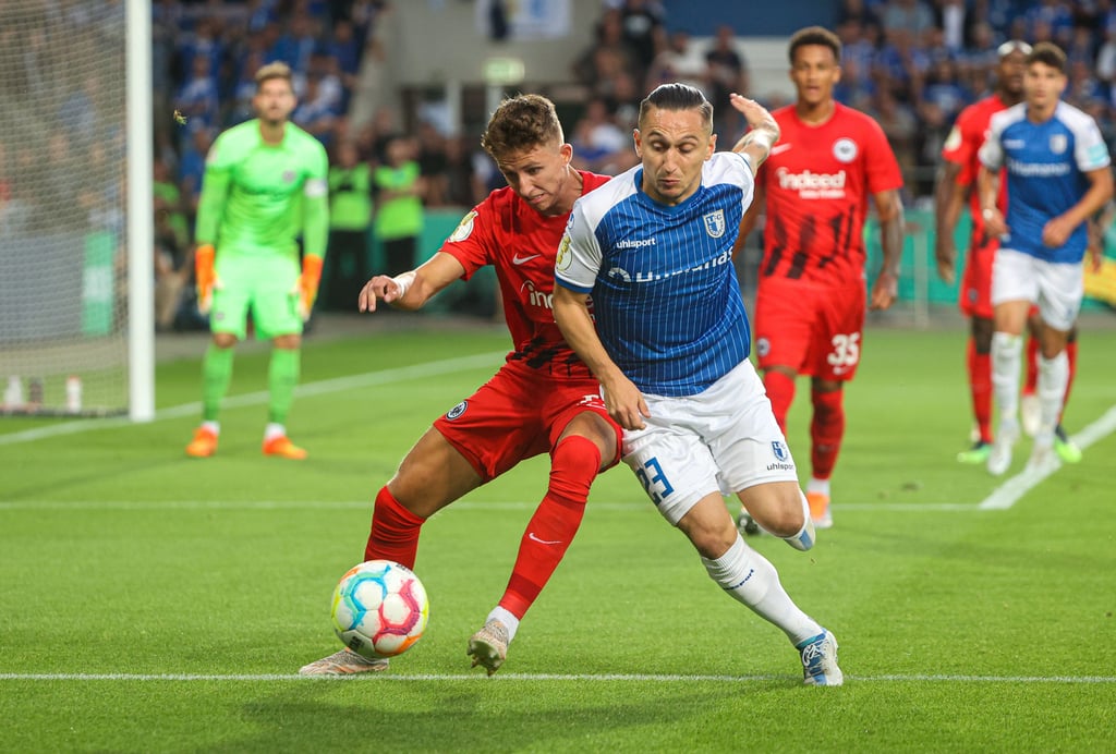 Auch FCM-Star Baris Atik blieb gegen Frankfurt im Pokal glücklos.