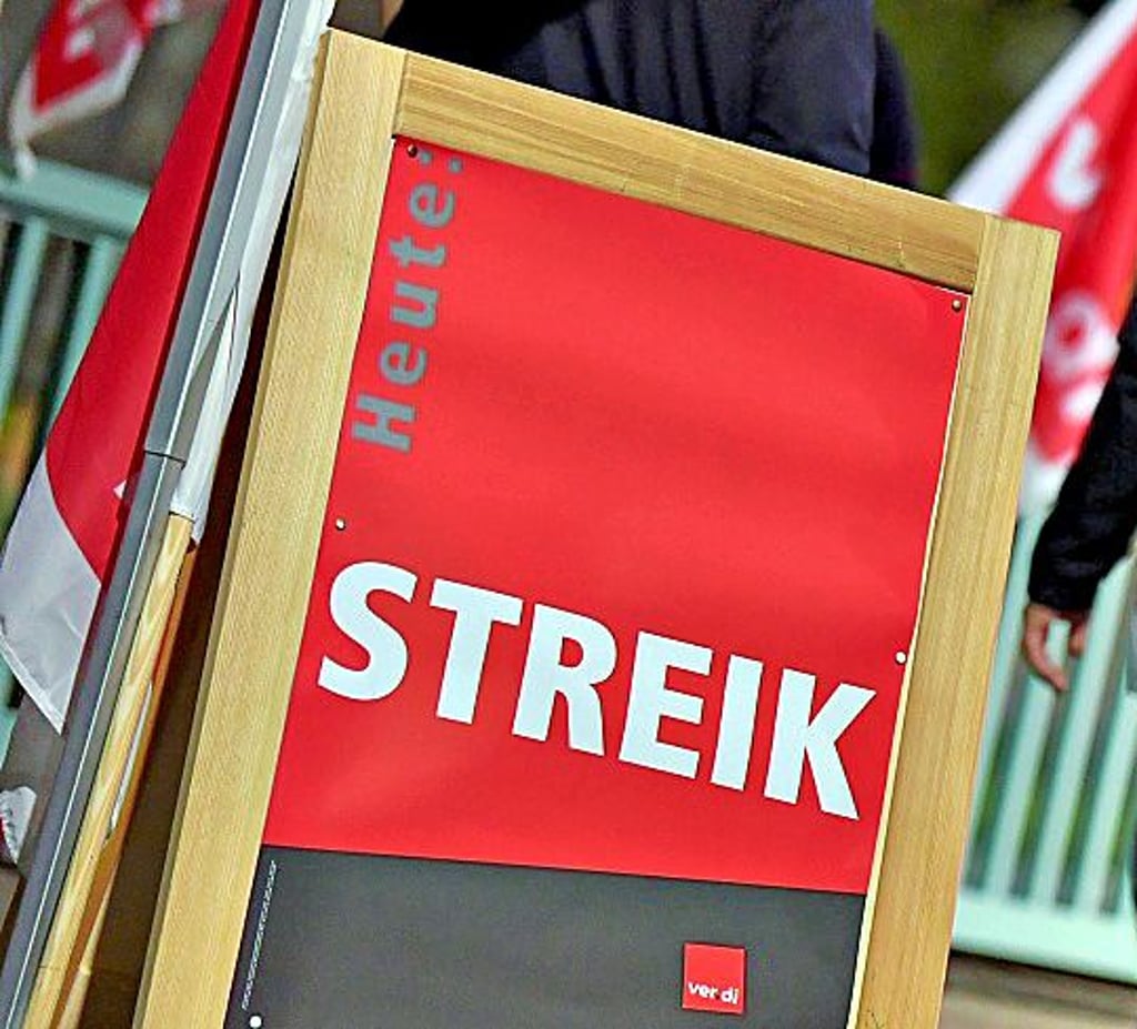 ver.di ruft erneu zum Warnszreik auf. Die Zeitzer Busfahrer sind am Mittwoch dabei.