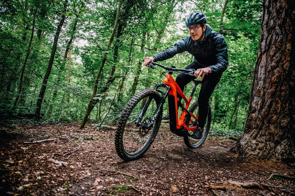 Nicht zu schroff am Hebel ziehen: Beim Mountainbiken ist Bremsgefühl gefragt.