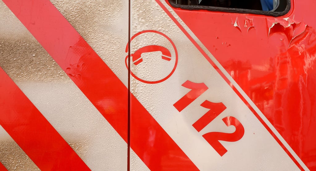 Ein Betrunkener, der sich verletzt hat, musste in Zeitz ins Krankenhaus gebracht werden.