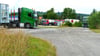 Elf Lkw haben am zurückliegenden Wochenende auf dem Schützenplatz in Benneckenstein geparkt. Anwohner im Oberharz-Ortsteil sind genervt.