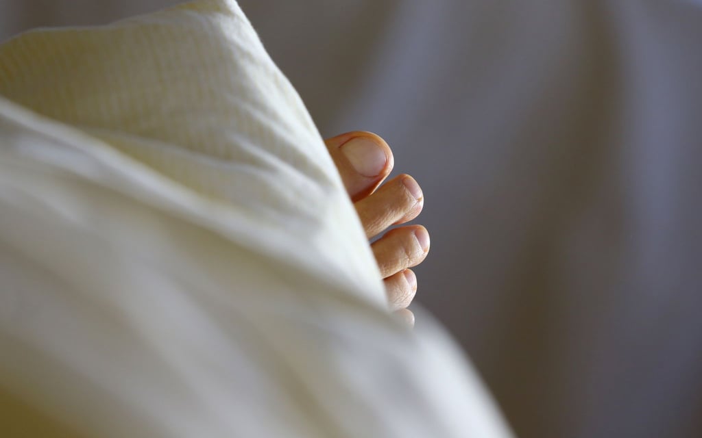 Während 7 Prozent „nie“ Probleme beim Einschlafen haben oder nachts länger wach liegen, sagen 20 Prozent, dies passiere ihnen „häufig“.