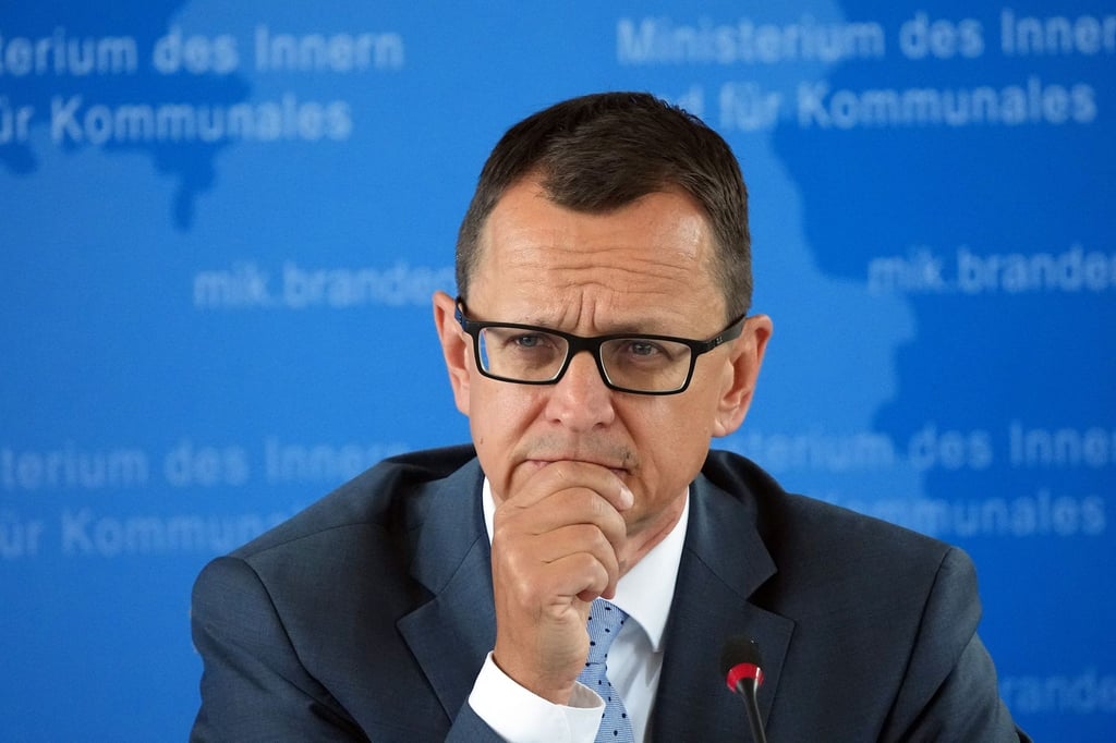 „Wir verfolgen dieses Treiben mit wachsamen Augen und offenen Ohren“: Brandenburgs Verfassungsschutzchef Jörg Müller.