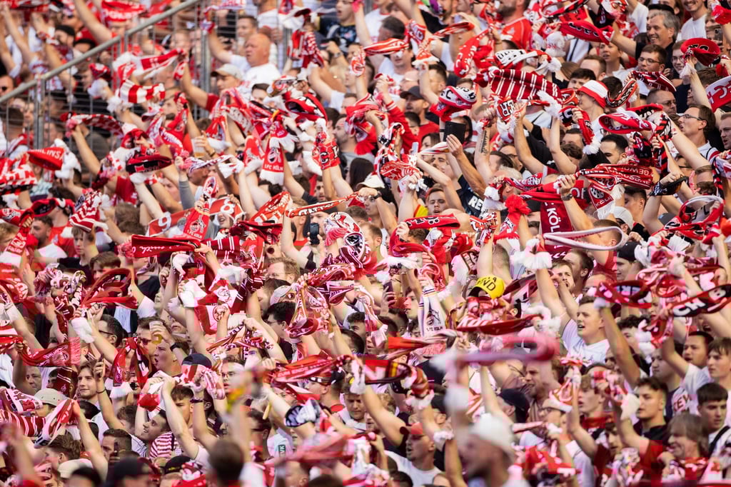 Der 1. FC Köln wird das Rückspiel um den Einzug in die Conference-League-Gruppenphase möglicherweise zu Hause austragen.