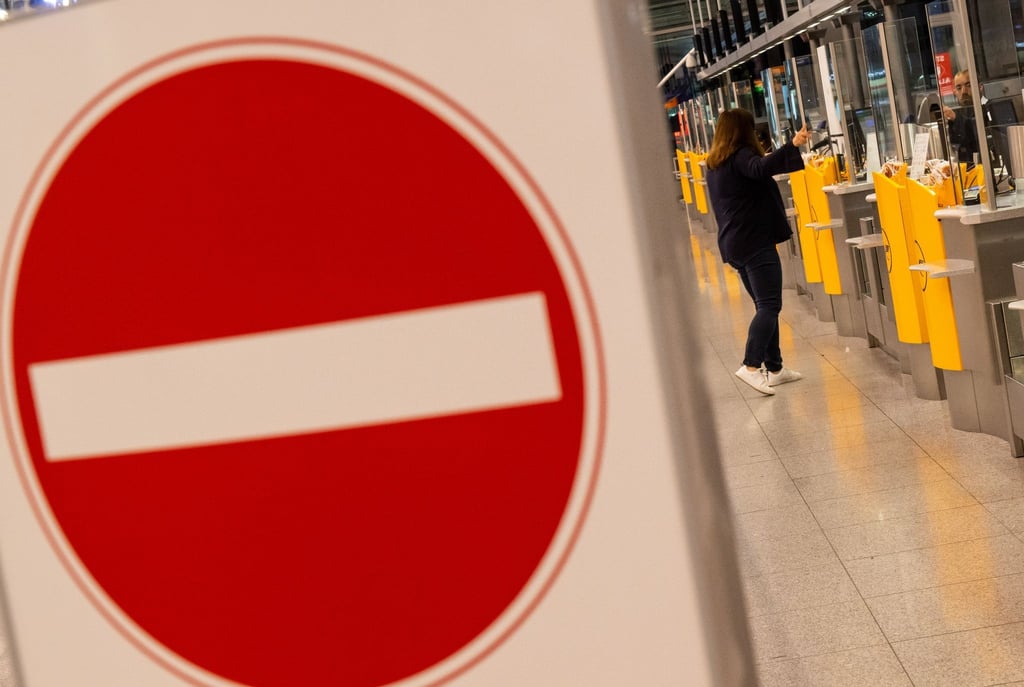 Wegen des Verdi-Warnstreiks könnte es am Flughafen München erneut zu Flugausfällen kommen.