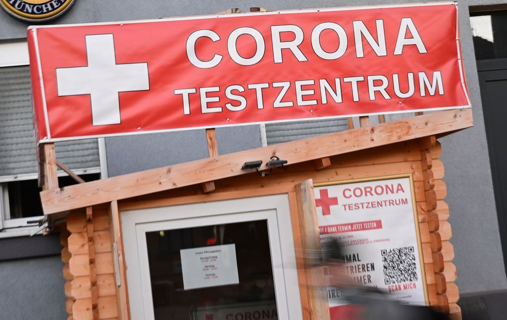 Das RKI zählt seit Beginn der Pandemie 31.307.020 nachgewiesene Corona-Infektionen.