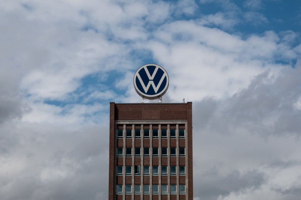 Der erste große Betrugsprozess zur Abgasaffäre bei Volkswagen wird in Braunschweig fortgesetzt.
