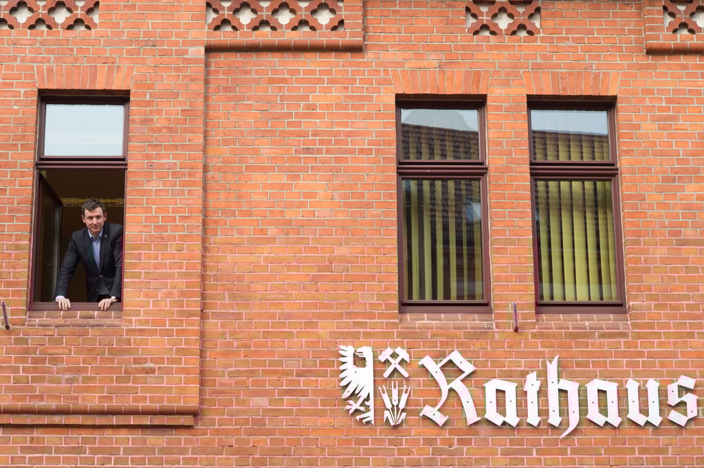 Das Tangerhütter Rathaus: In der Kleinstadt im Landkreis Stendal sind viele Dienstleistungen schon jetzt digital verfügbar. Die Gemeinde hatte 2017 mit dem Aufbau des Digitalen Rathauses begonnen.