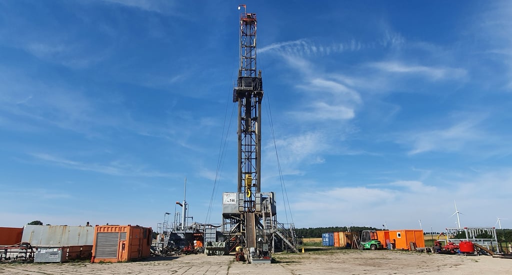 Mit dieser Anlage wird eine Erdgassonde bei Pretzier zurückgebaut. Foto: Antje Mewes