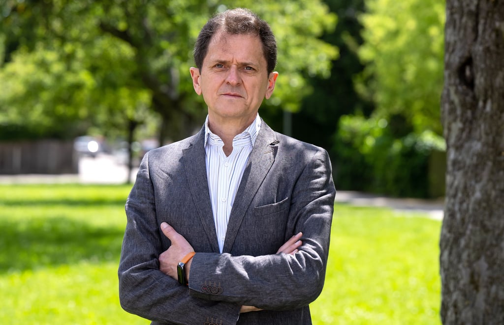 Epidemiologe Klaus Stöhr gehört dem Corona-Sachverständigenrat an und kritisiert das Kommunikationschaos des Bundesgesundheitsministers.