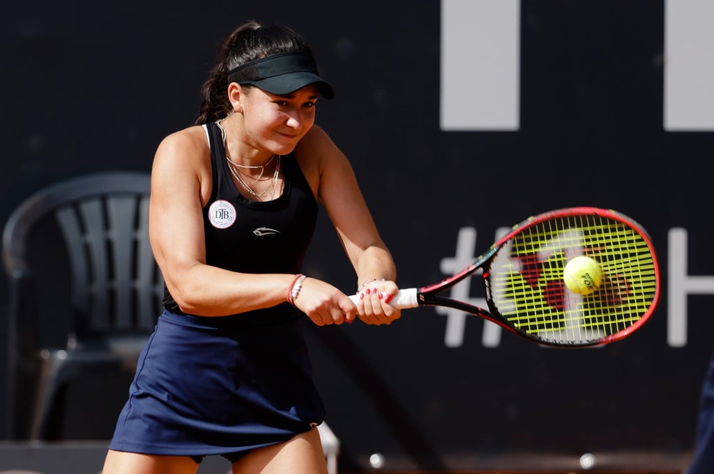 Deutsche Tennis-Nachwuchshoffnung: Eva Lys ist in Aktion.