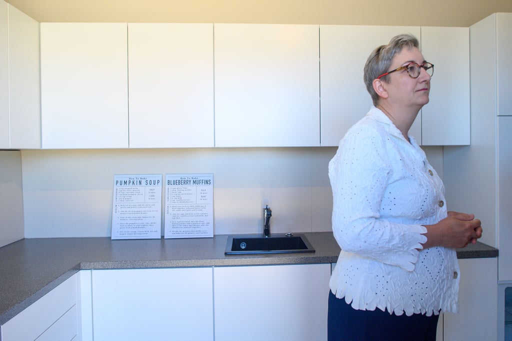 Vier Zimmer, alles aus vorgefertigten Teilen: Bundesbauministerin Klara Geywitz beim Besuch eines Musterhauses der Nokera AG in Möckern (Jerichower Land).