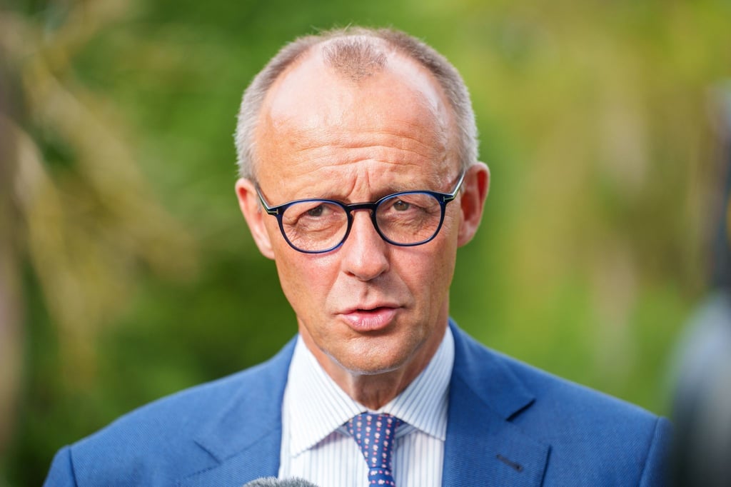 CDU-Chef Friedrich Merz hat sich im Urlaub in Bayern das Schlüsselbein gebrochen. Er wurde deswegen am Freitag operiert.