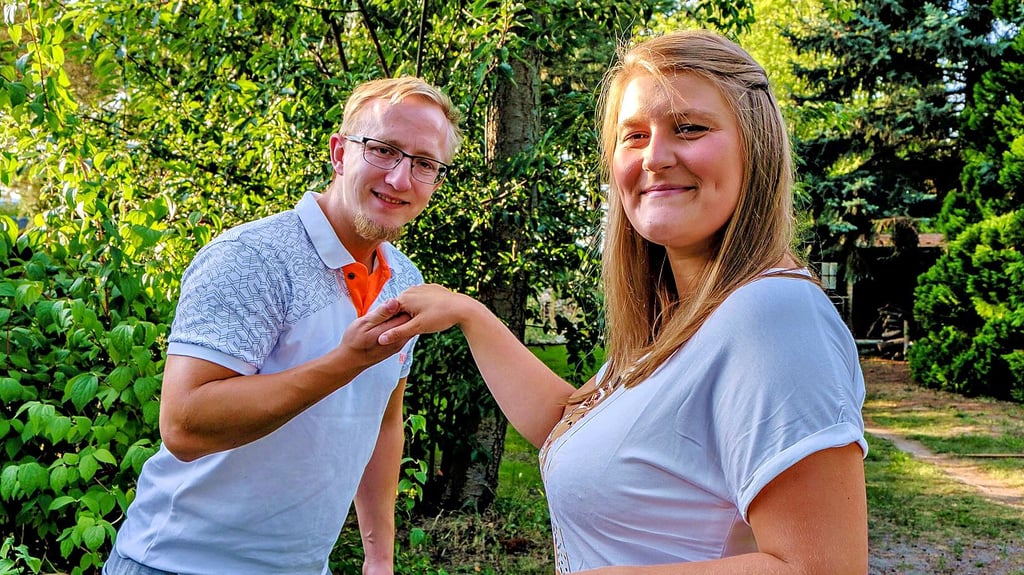 Noch in „Zivil“: Celine Beyer und Daniel Müller