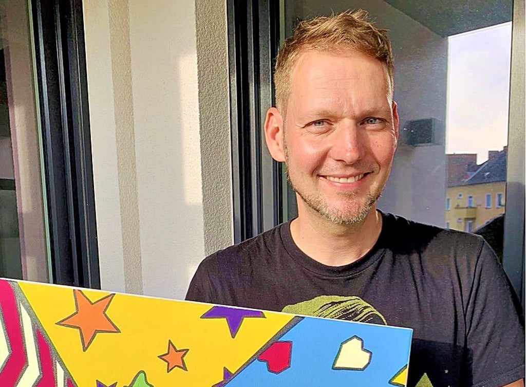 Thomas Sagefka, Künstlername Swims, hat die Malerei für sich entdeckt, und das führt ihn zurück nach Zeitz.