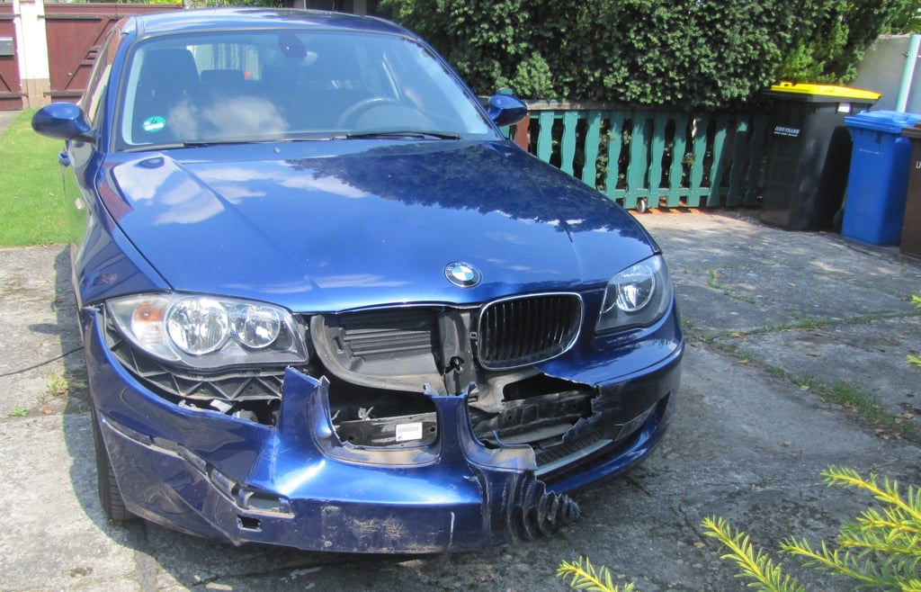 Nach einem Unfall in Stendal musste ein acht Monate altes Baby medizinisch versorgt werden. Foto: