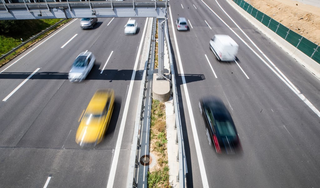 Auf der Autobahn bei Wolfen ist es zu einem Unfall gekommen. (Symbolbild)