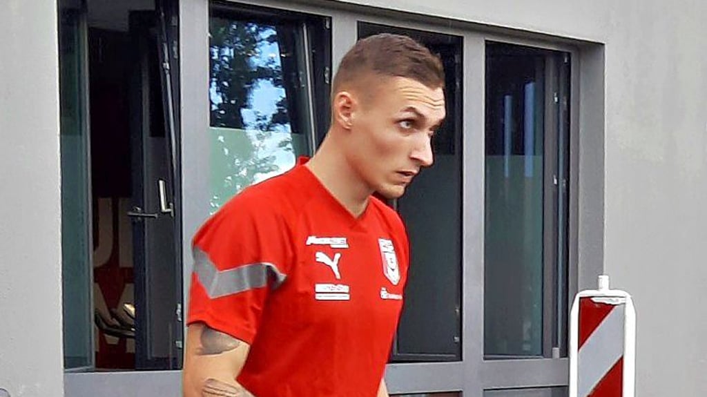 Der neue HFC-Probespieler Dominik Steczyk