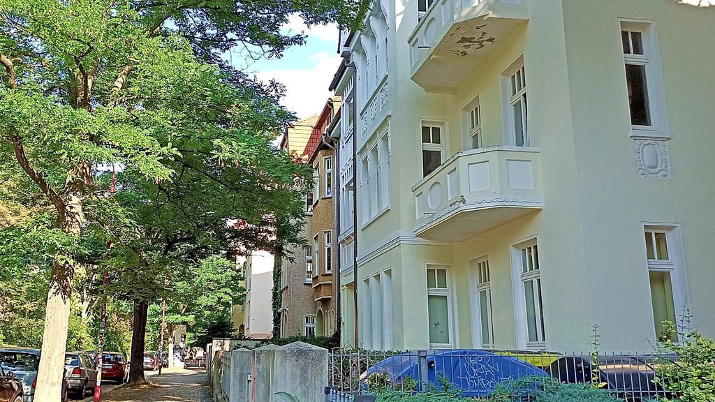 Stadtfeld gehört zu einem der sehr beliebten Stadtviertel in Magdeburg.