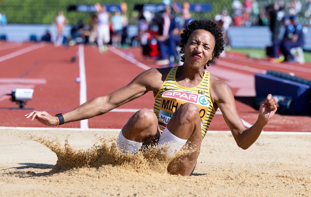 Souverän: Olympiasiegerin Malaika Mihambo ist in München auf Goldkurs im Weitsprung.