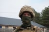 Der 25-jährige Ukrainer Serhii war bis vor wenigen Wochen noch Business-Analyst in der IT-Branche - bevor er sich kürzlich der Armee anschloss. Derzeit wird er auf einem Militärübungsplatz im Südosten Englands ausgebildet.