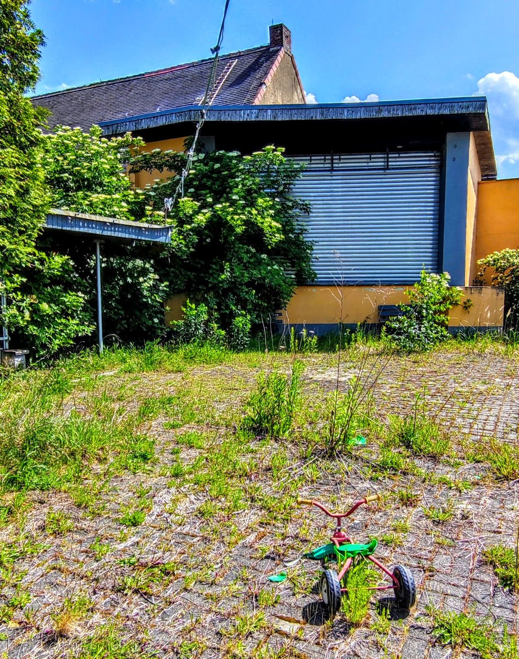 Klein-Ballermann im HInterhof: Die Disko "Bonanza".