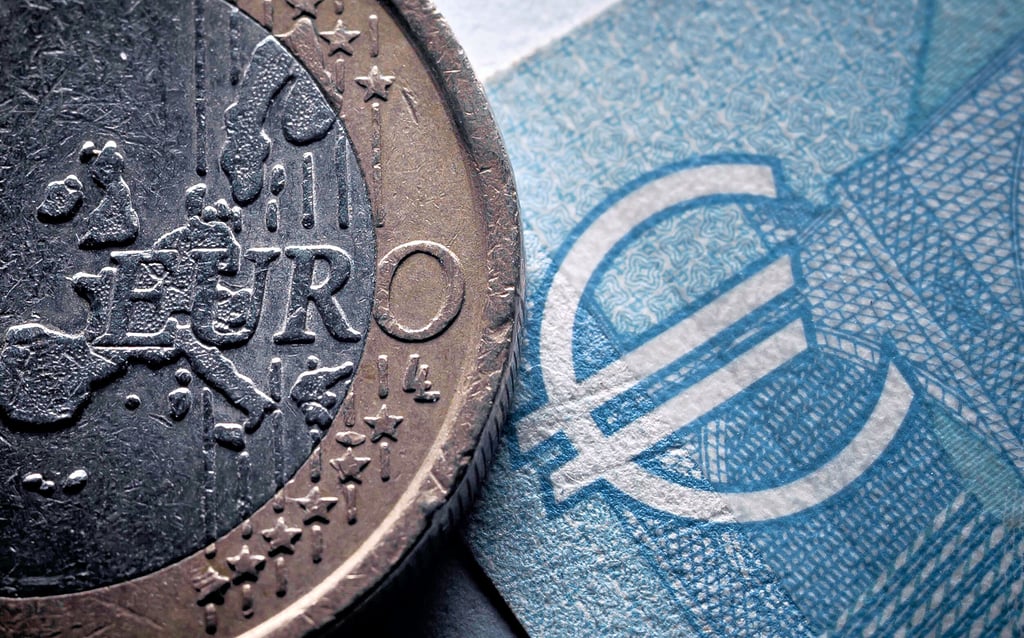 Wer große Beträge auf seinem Girokonto hat, kann aufatmen: Banken erheben seit Juli beziehungsweise August keine Verwahrentgelte mehr.